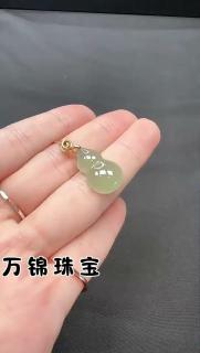潮宏基 葫芦和田玉吊坠18k金彩金吊坠福禄颈饰送妈妈生日礼物女 预售