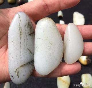 喜欢老熟,黑皮的和田玉籽料千万别错过