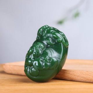 天然老坑新疆和田玉碧玉貔貅天然皮休玉石菠菜绿招财瑞兽玉挂摆件