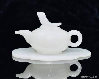 白净干净的白玉"阿料",究竟属不属于和田玉?
