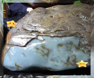 和田玉中的蓝调魅力:独特色彩与市场行情